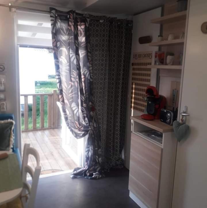 Anne Marie Vous Accueilles Dans Son Logement Familiale Pour 6 Personnes 3 Chambres Confortable Proche D Europa Park A Boofzheim Dans Camping 3 Etoiles Εξωτερικό φωτογραφία