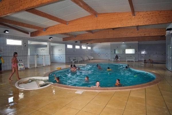 Anne Marie Vous Accueilles Dans Son Logement Familiale Pour 6 Personnes 3 Chambres Confortable Proche D Europa Park A Boofzheim Dans Camping 3 Etoiles Εξωτερικό φωτογραφία