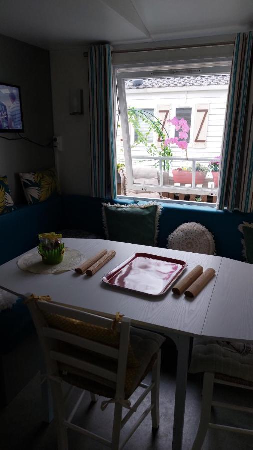 Anne Marie Vous Accueilles Dans Son Logement Familiale Pour 6 Personnes 3 Chambres Confortable Proche D Europa Park A Boofzheim Dans Camping 3 Etoiles Εξωτερικό φωτογραφία